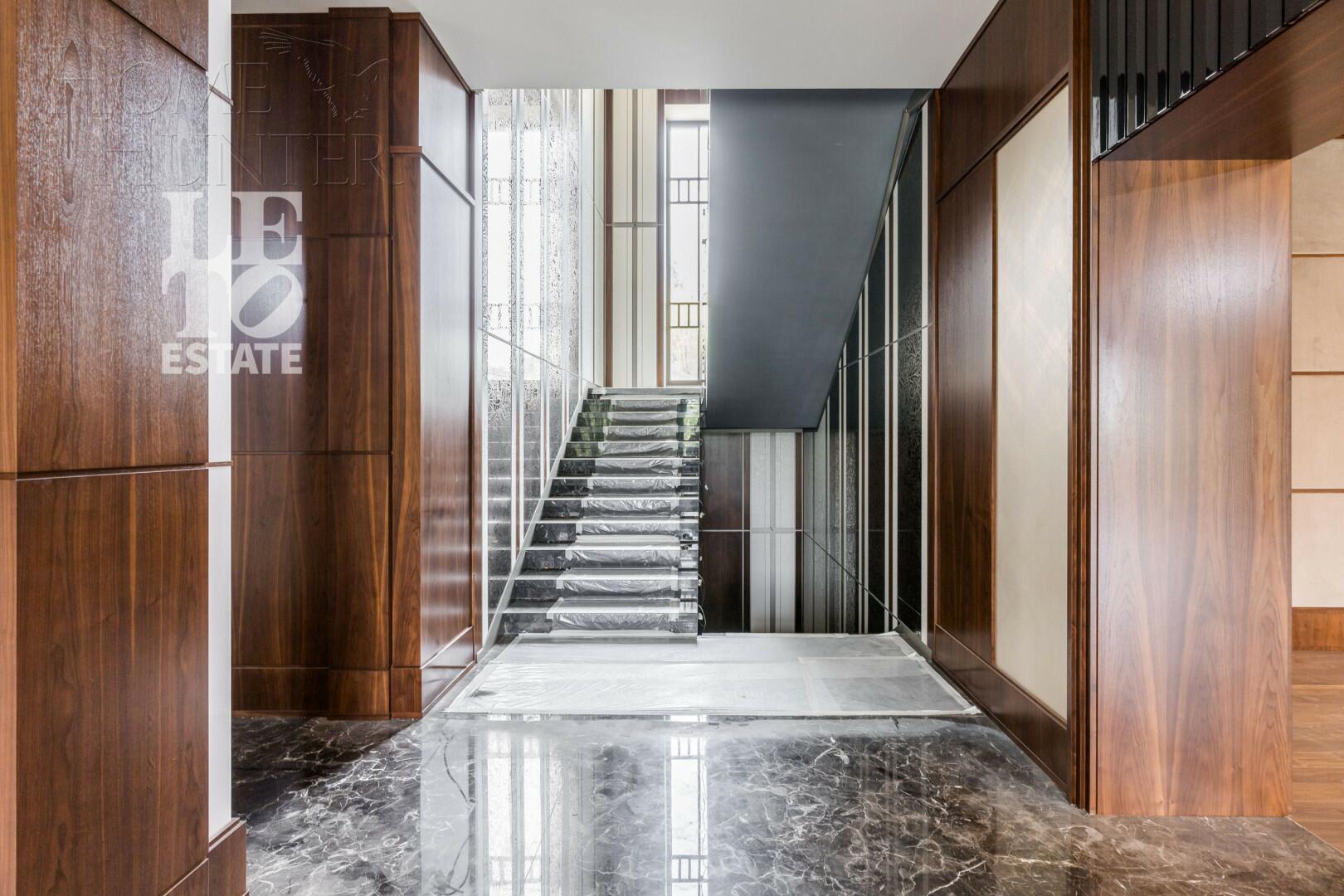 2-этажный коттедж 1 244 м² с отделкой