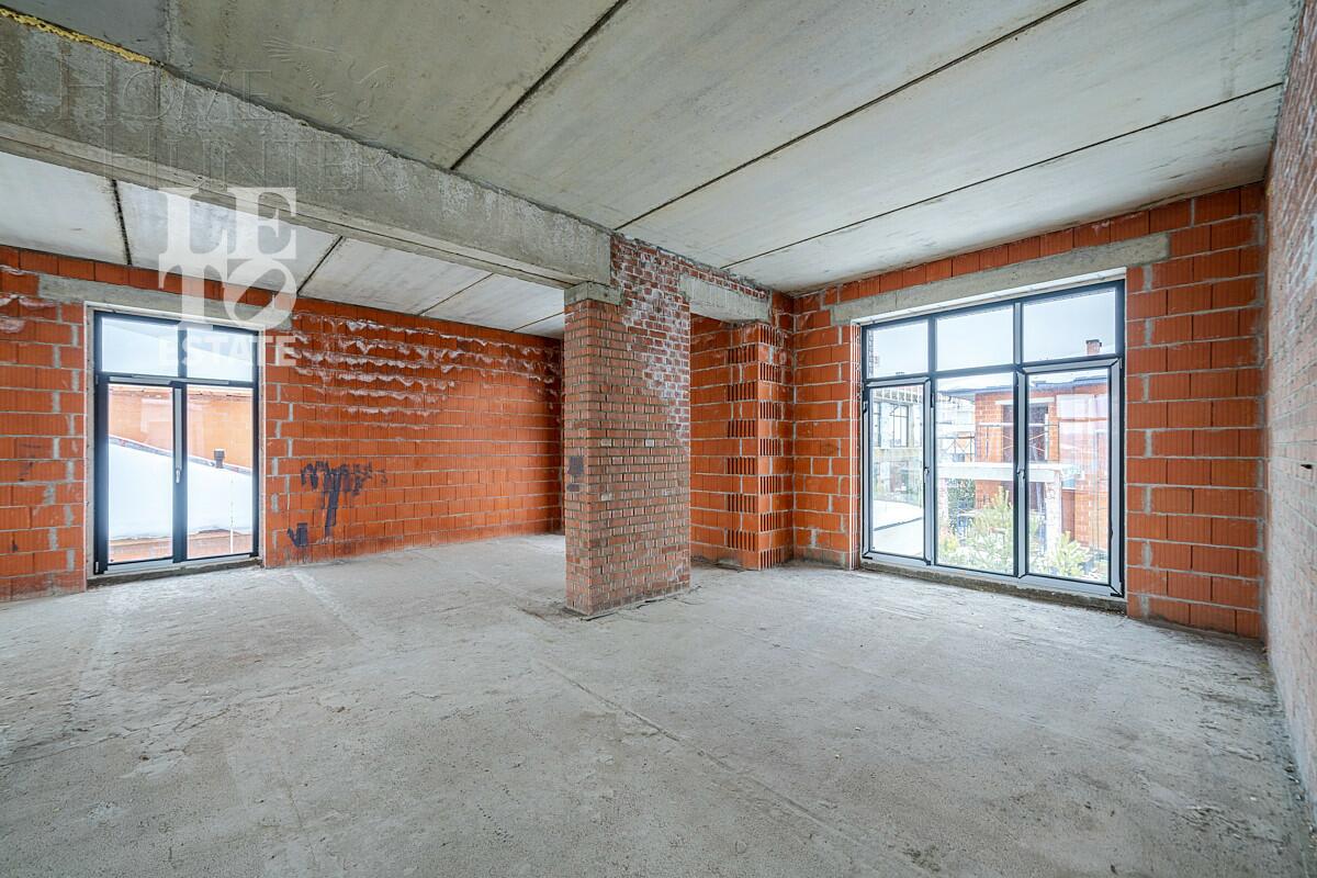 2-этажный коттедж 276.42 м² без отделки