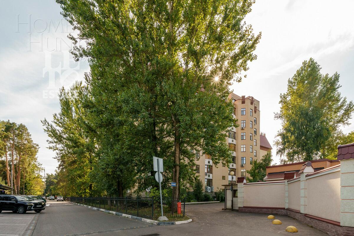 4-КОМН. КВАРТИРА С ОТДЕЛКОЙ 197.3 М² НА 4 ЭТАЖЕ