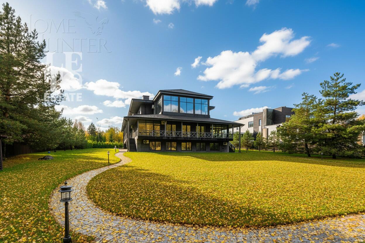 2-этажный коттедж 950 м² с отделкой