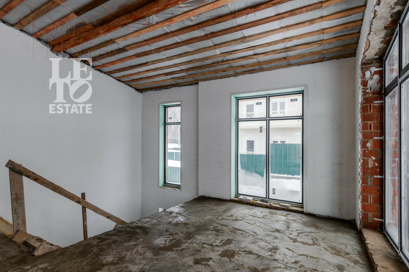 2-этажный коттедж 260 м² без отделки