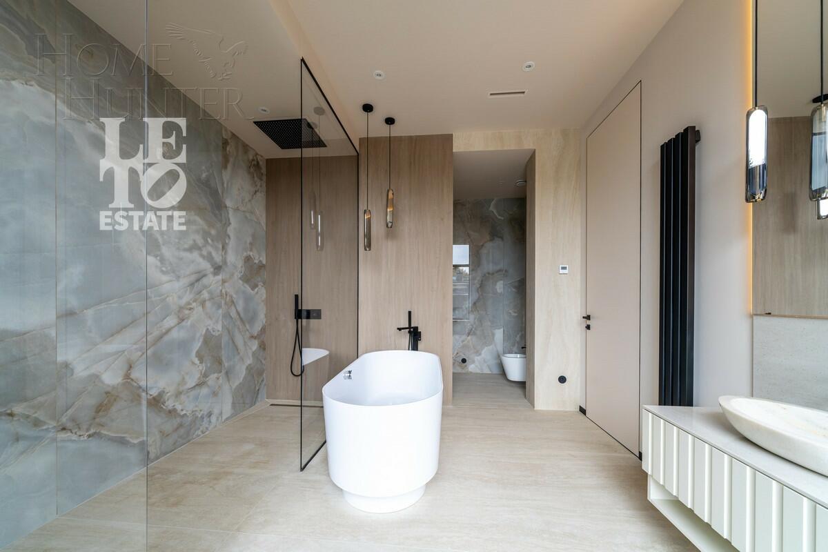 2-этажный коттедж 622 м² с отделкой