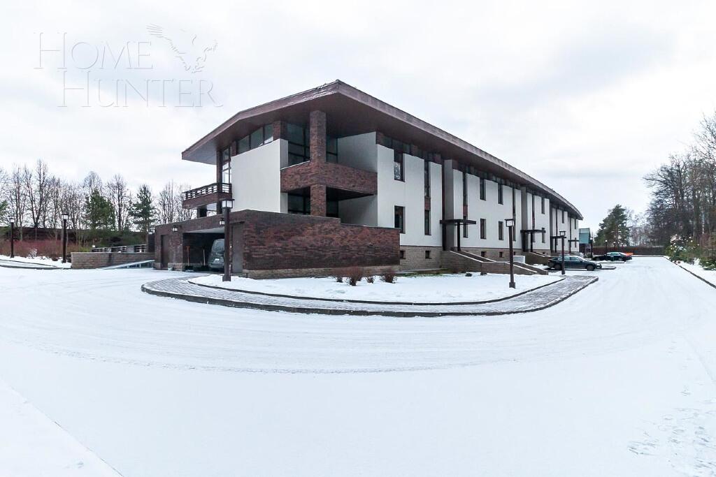 2-этажный таунхаус 356 м² с отделкой