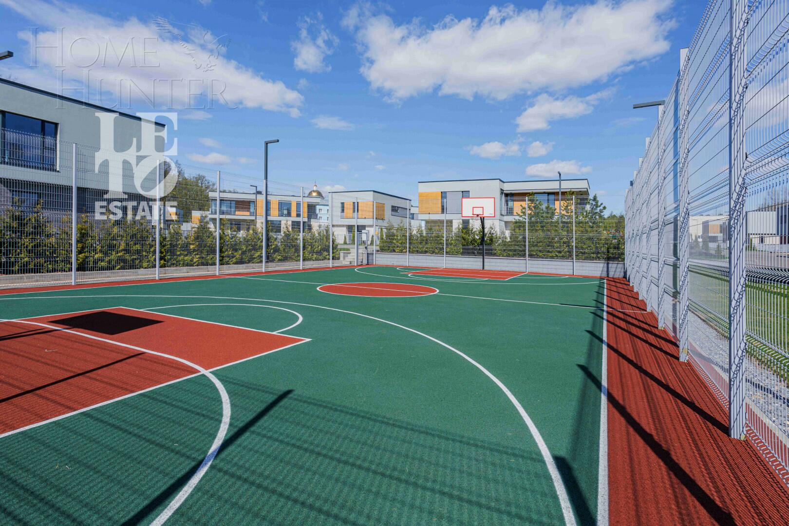 2-этажный коттедж 319.7 м² без отделки