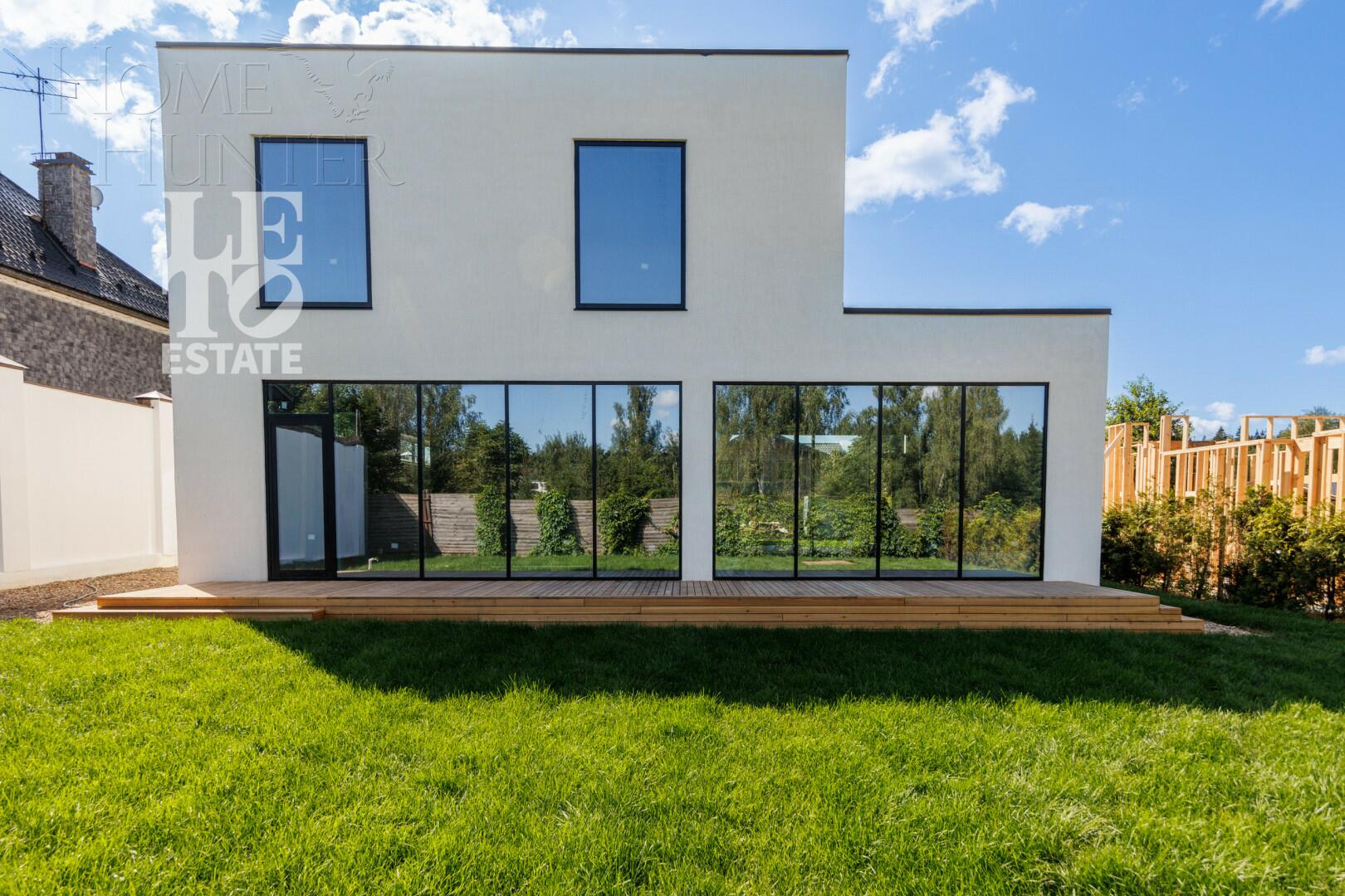 2-этажный коттедж 287 м² без отделки