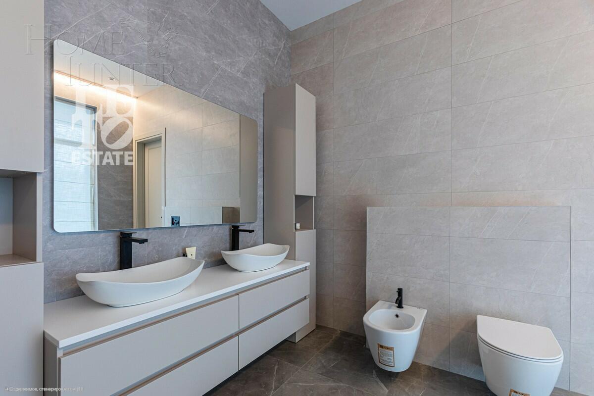 2-этажный коттедж 302 м² с отделкой