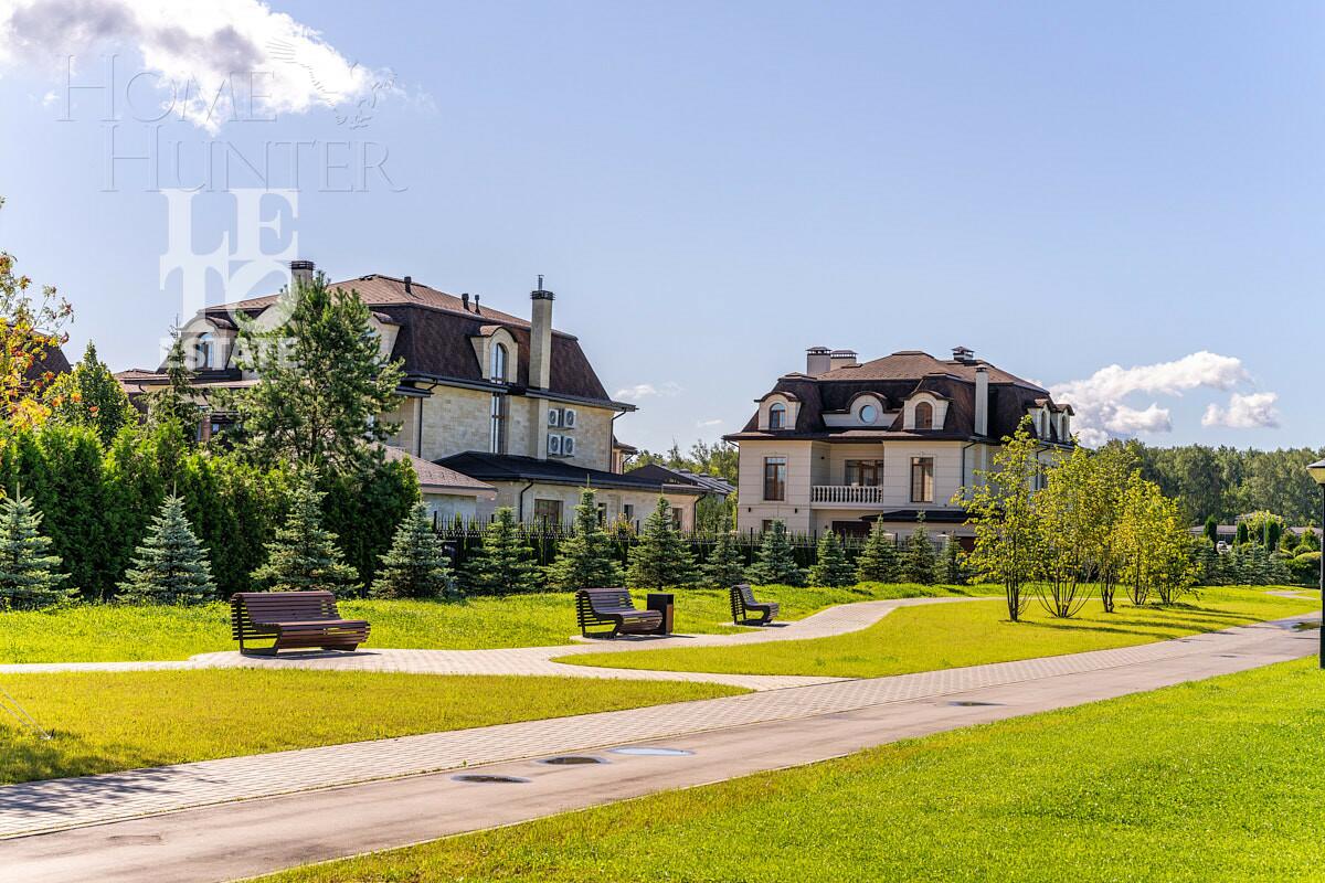 2-этажный коттедж 240 м² с отделкой