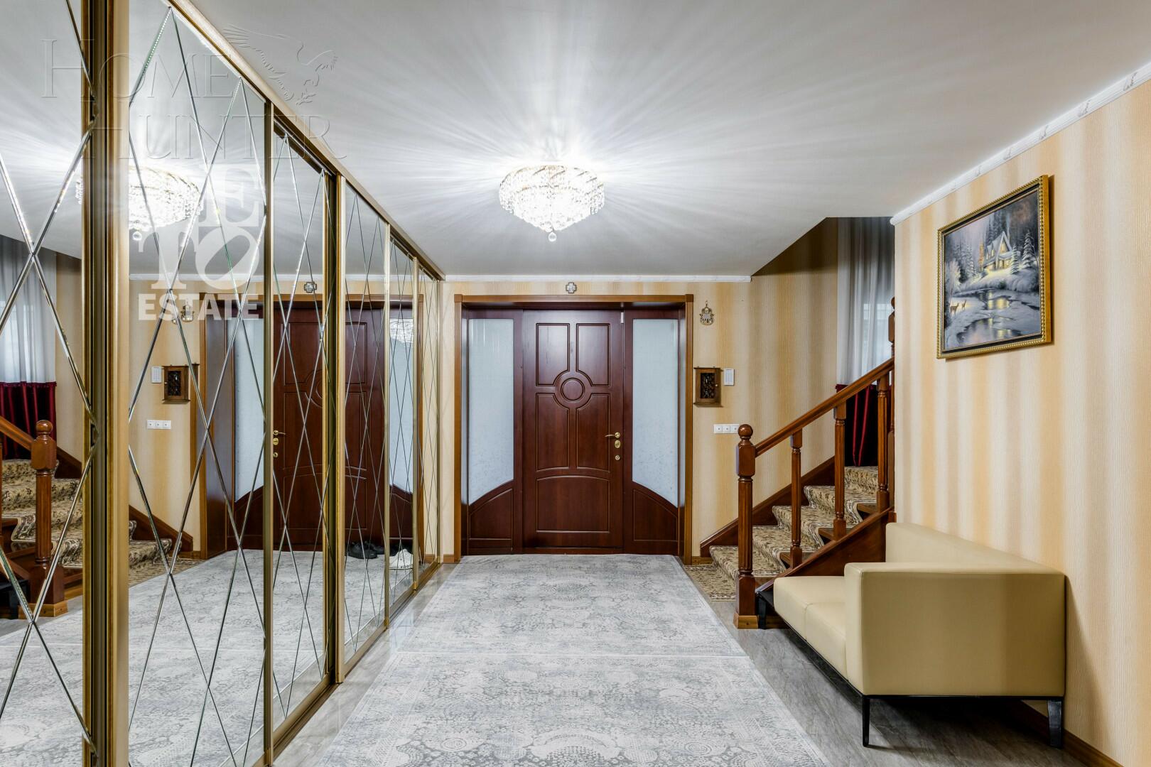 2-этажный коттедж 815 м² с отделкой