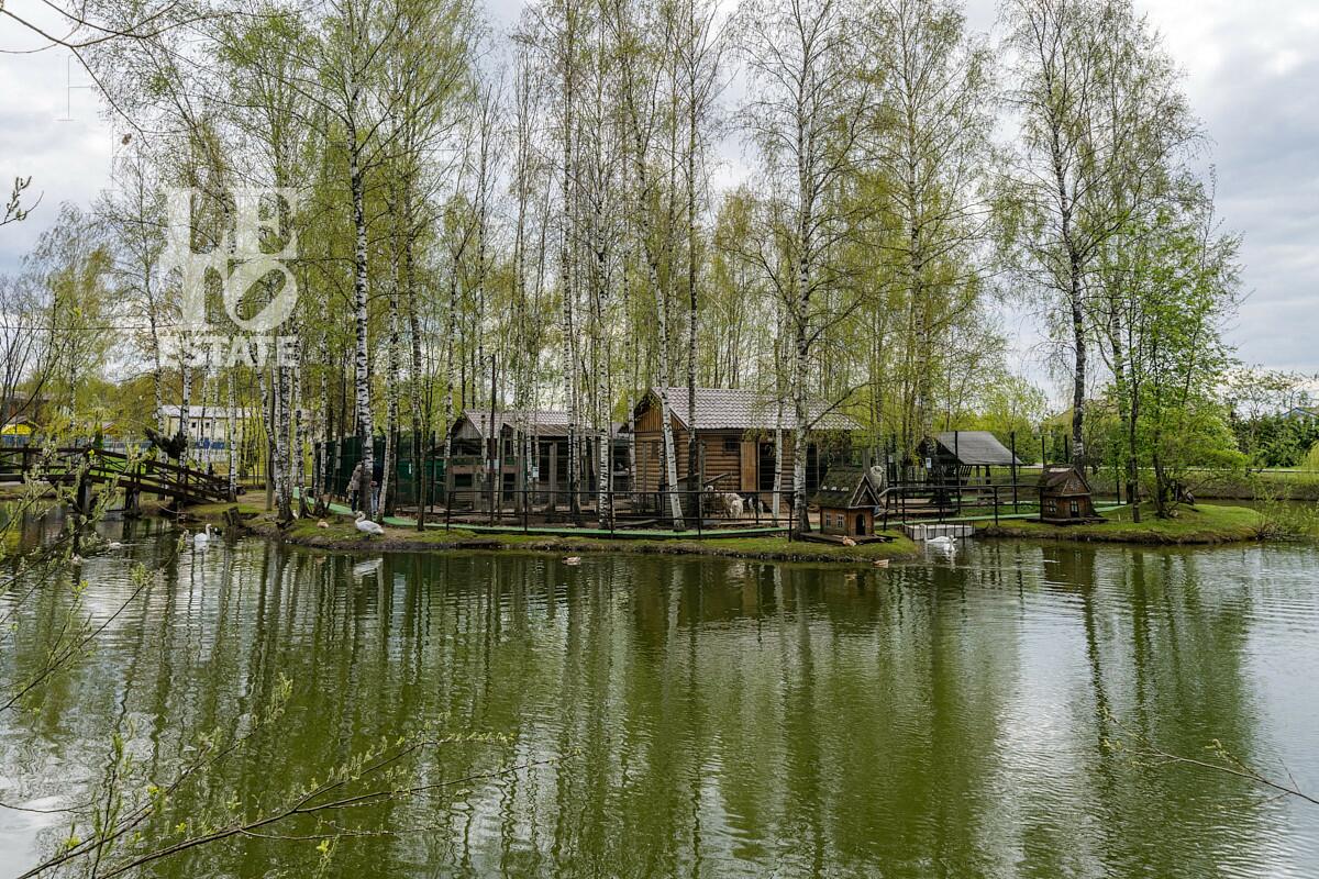 2-этажный коттедж 340 м² с отделкой