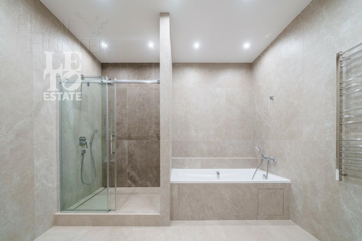 4-КОМН. КВАРТИРА С ОТДЕЛКОЙ 197.3 М² НА 4 ЭТАЖЕ