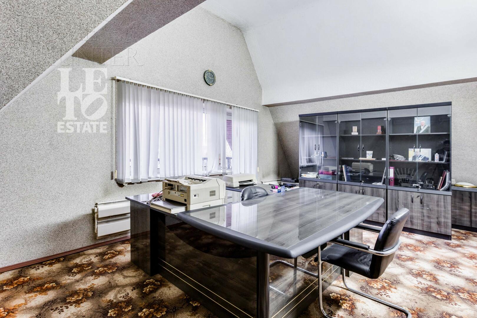 2-этажный коттедж 573 м² с отделкой