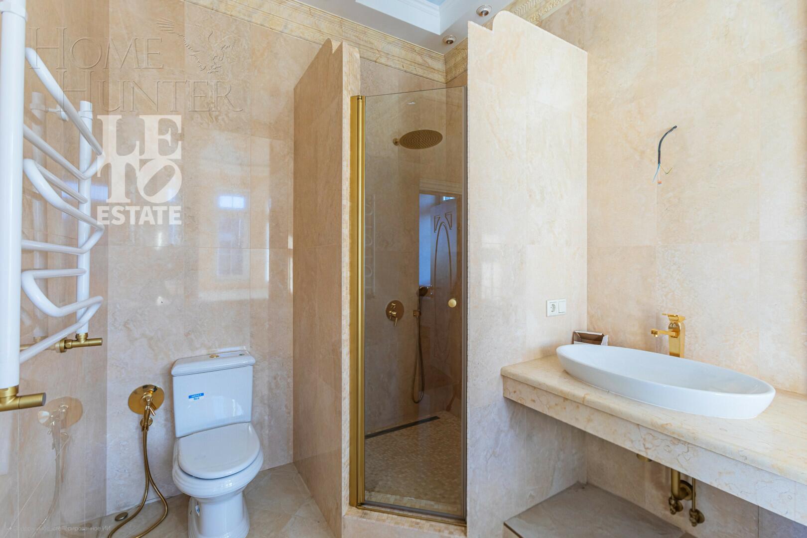 2-этажный коттедж 740 м² с отделкой