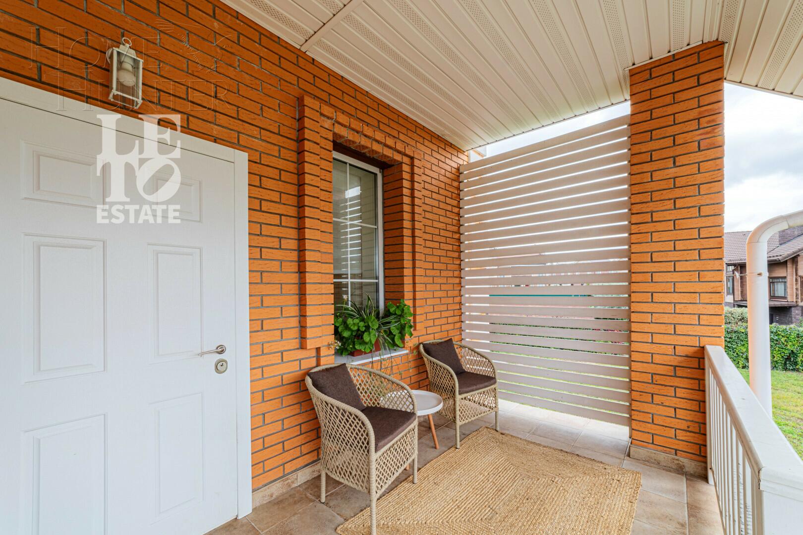 2-этажный коттедж 260 м² с отделкой