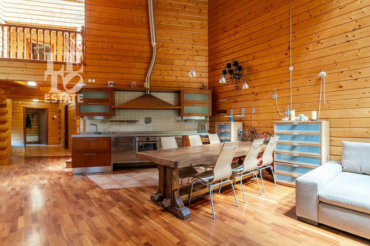 2-этажный коттедж 430 м² с отделкой