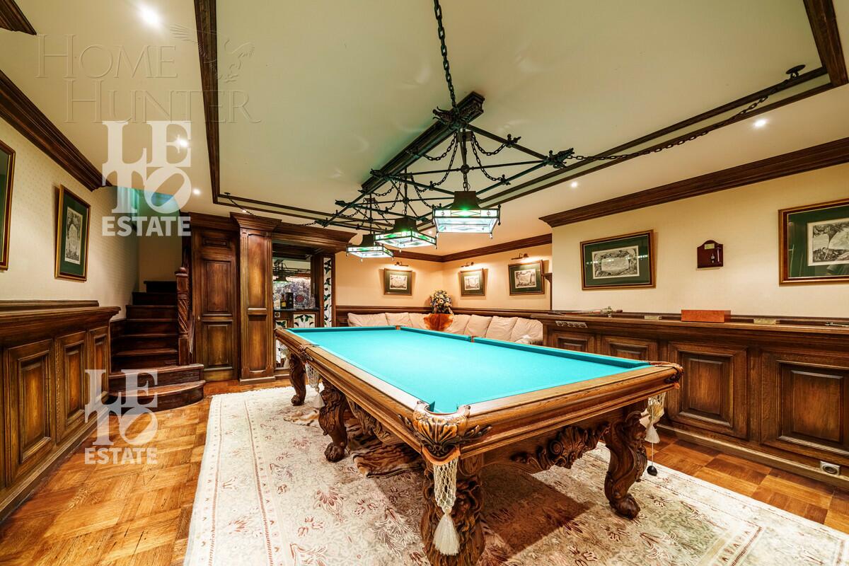 3-этажный коттедж 850 м² с отделкой