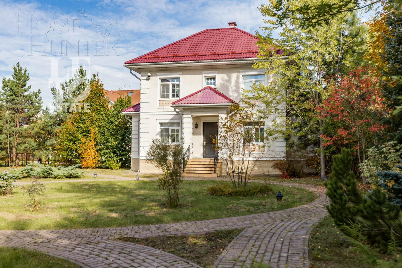 2-этажный коттедж 817 м² с отделкой