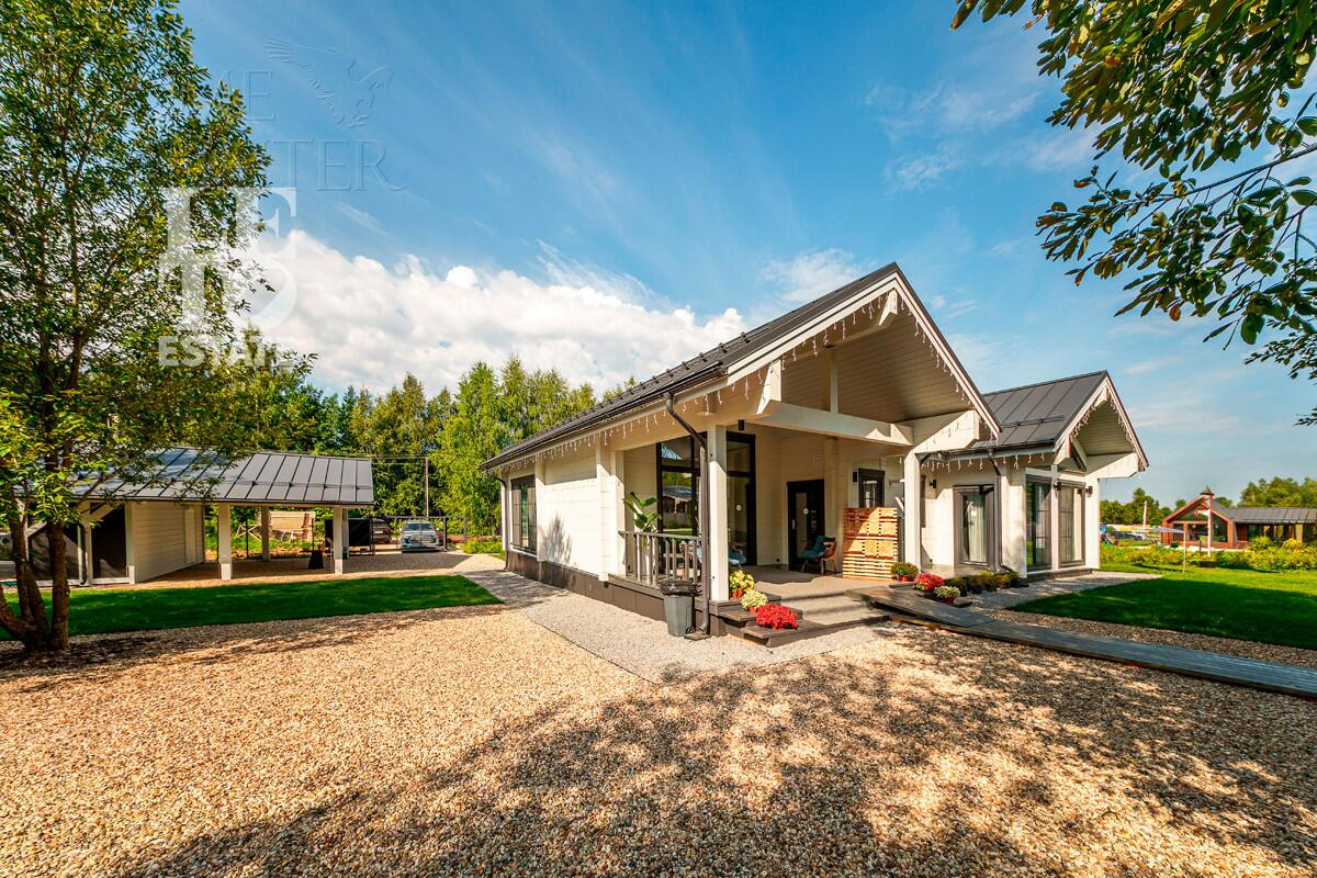 1-этажный коттедж 180 м² с отделкой