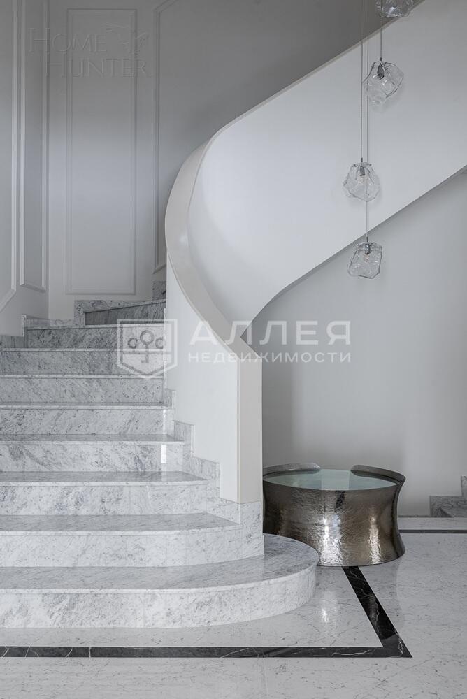 2-этажный коттедж 1 250 м² с отделкой