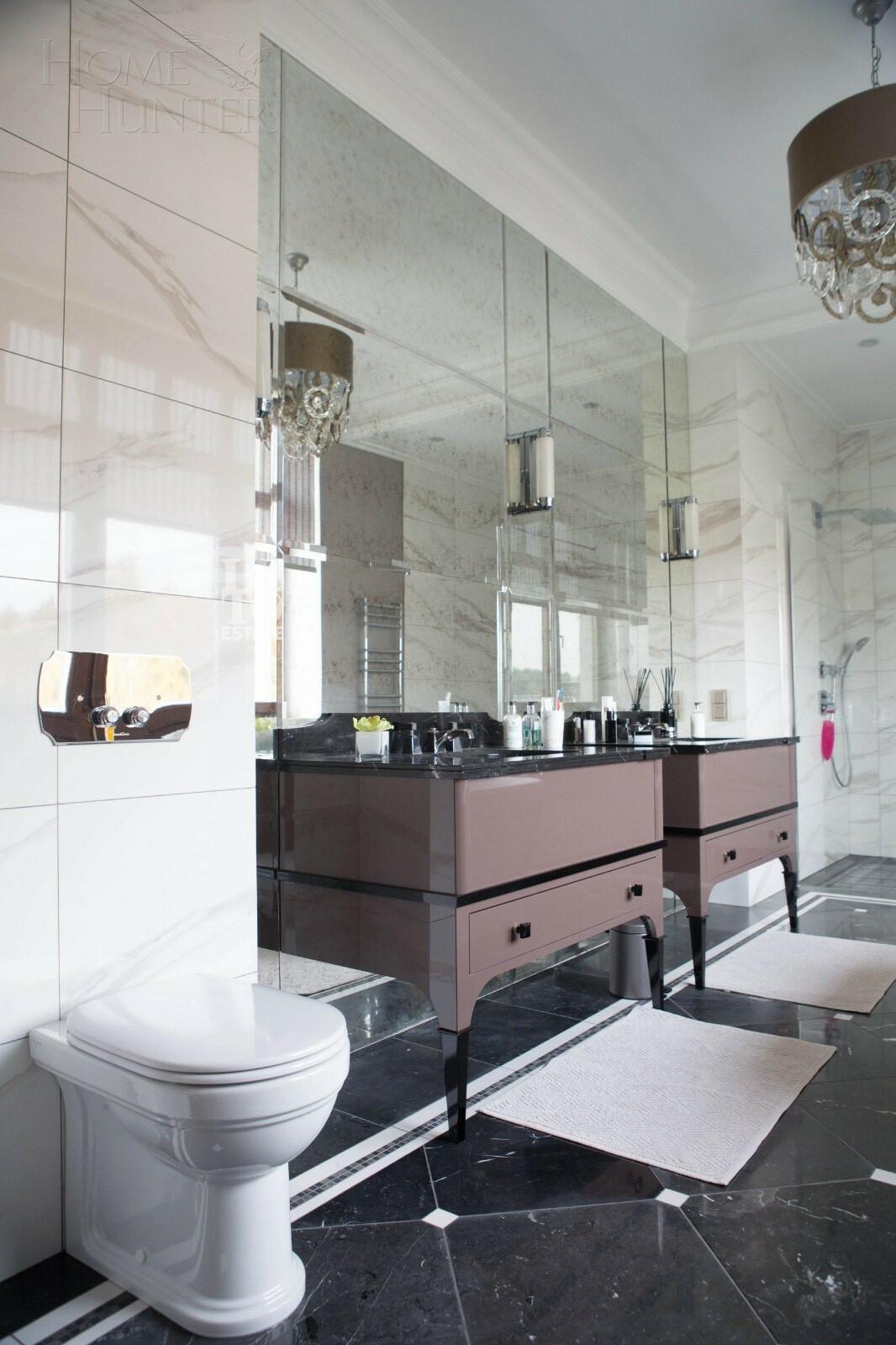 3-этажный коттедж 1 185 м² с отделкой