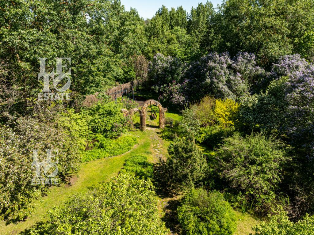 3-этажный коттедж 840 м² с отделкой