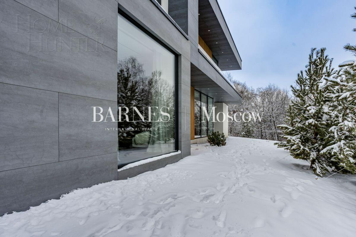 2-этажный коттедж 760 м² с отделкой