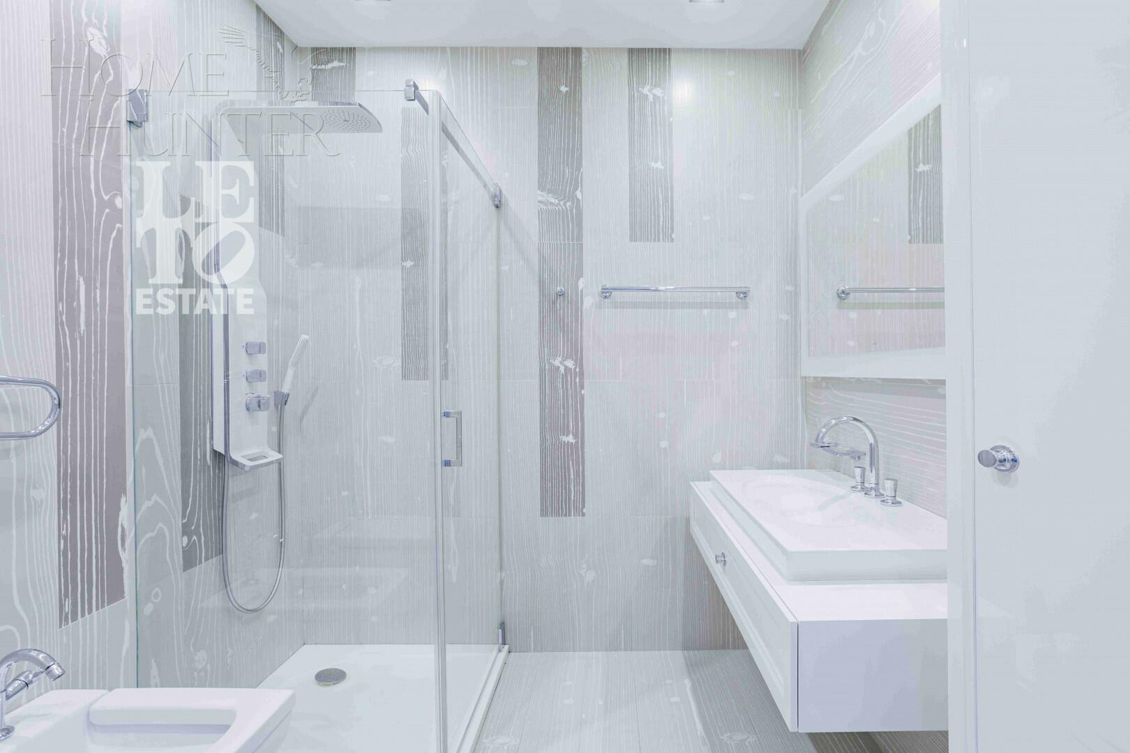 2-этажный таунхаус 430 м² с отделкой