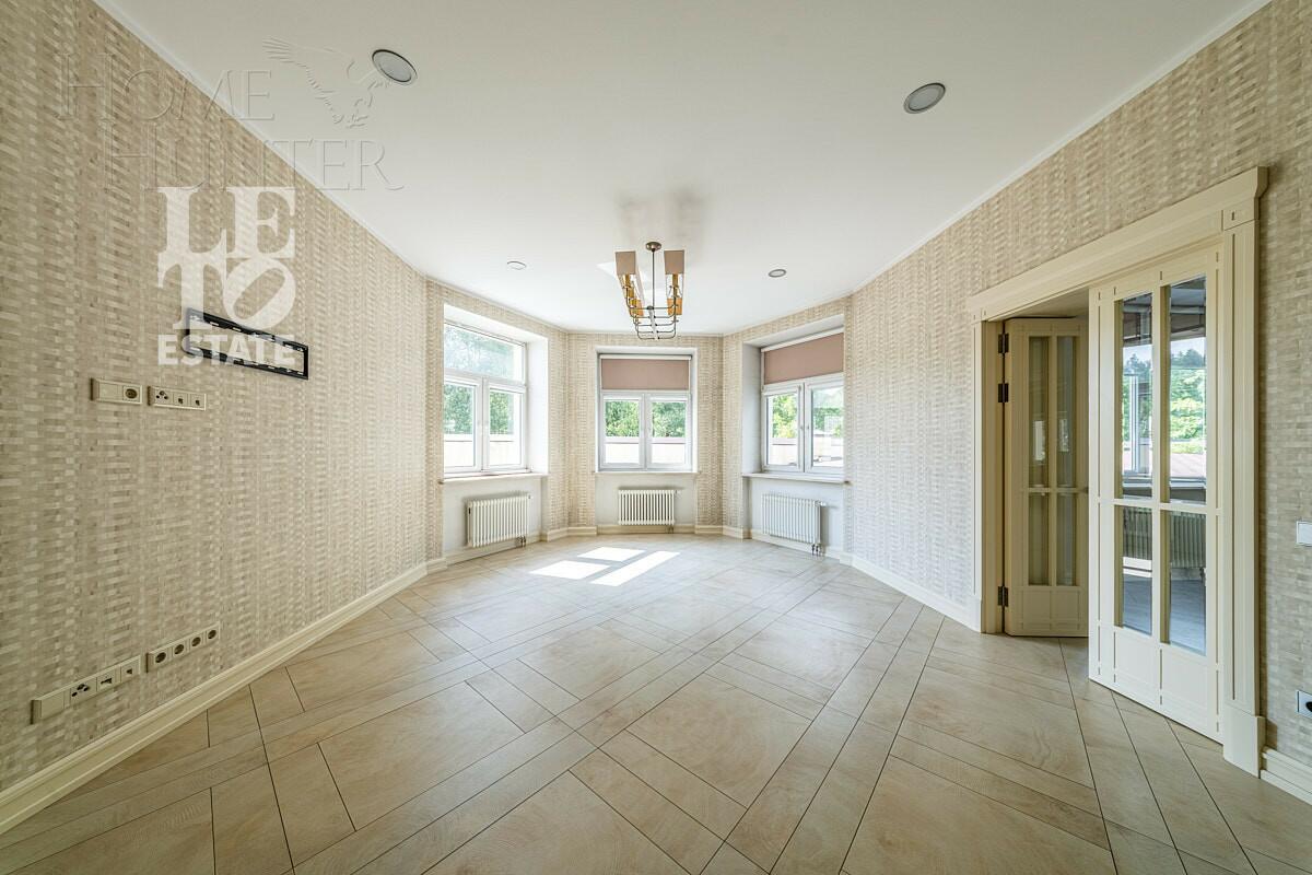 2-этажный коттедж 1 087 м² с отделкой