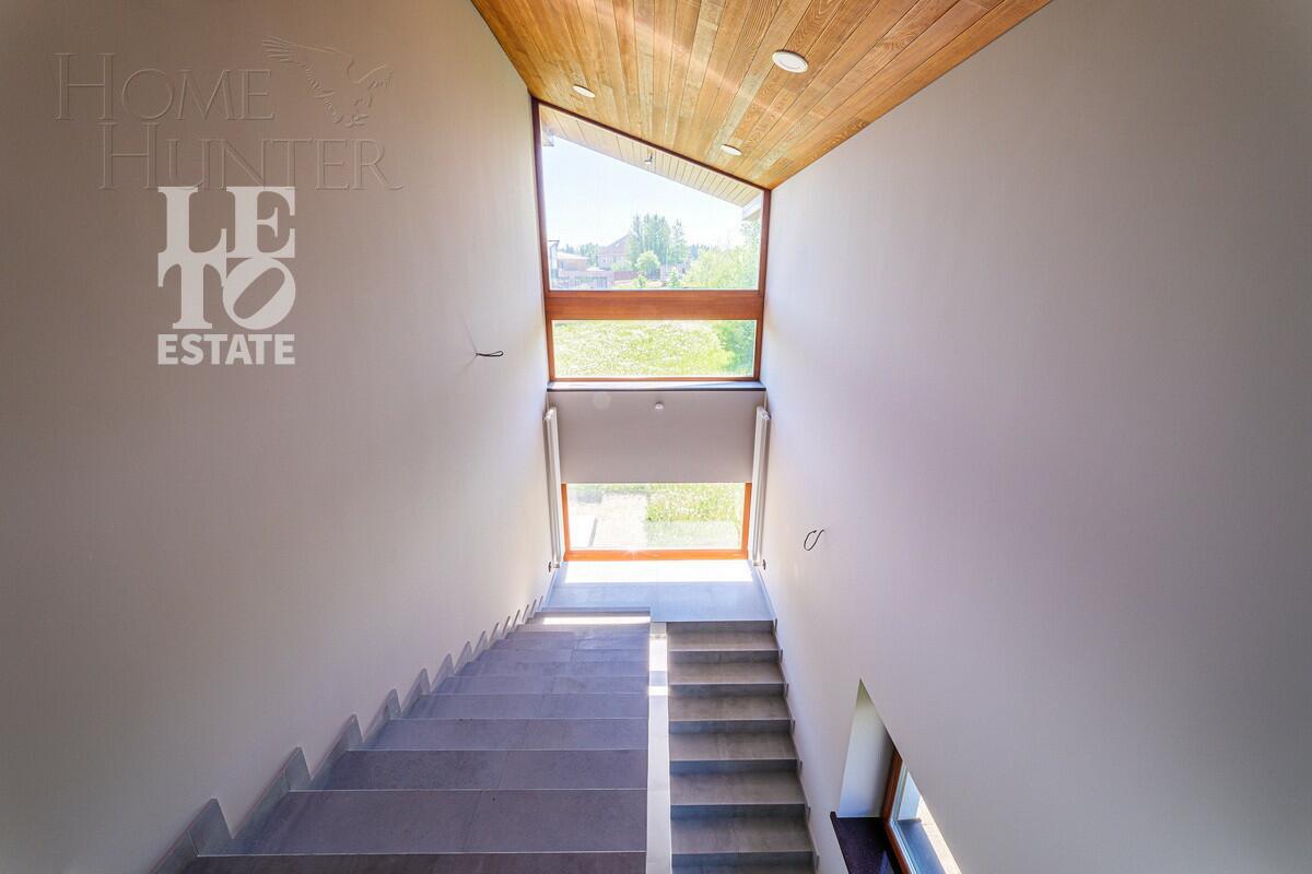 2-этажный коттедж 294 м² с отделкой