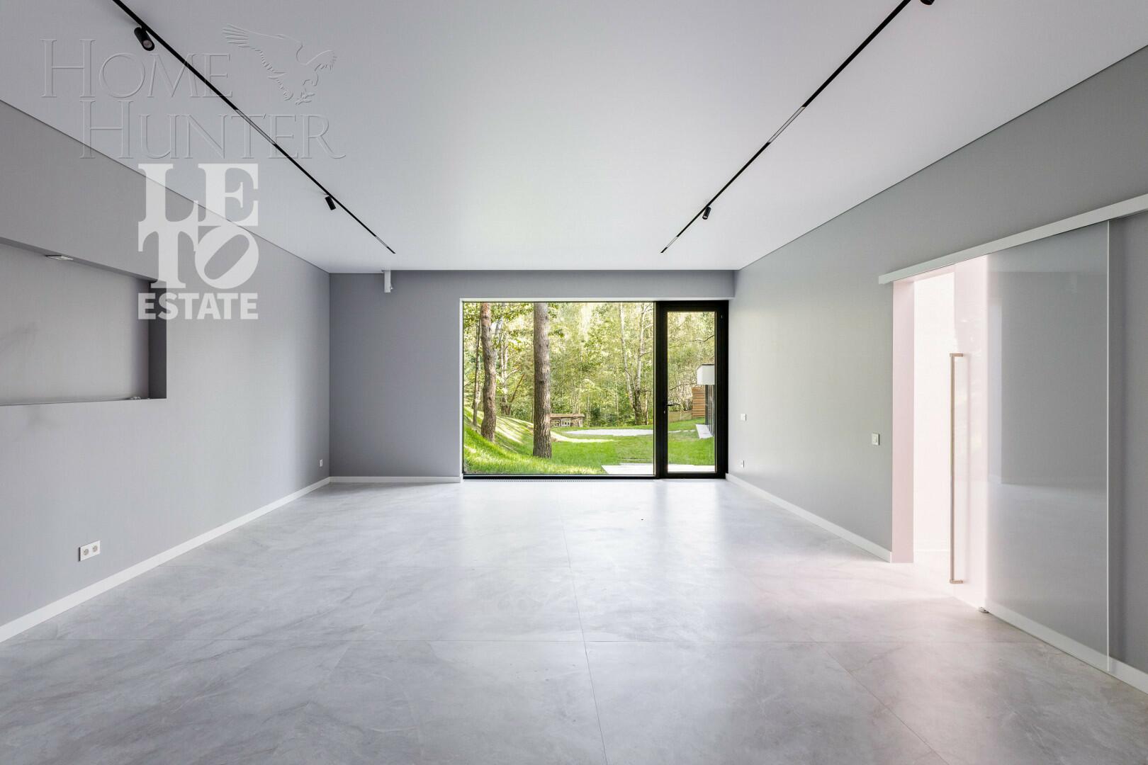 2-этажный коттедж 650 м² с отделкой