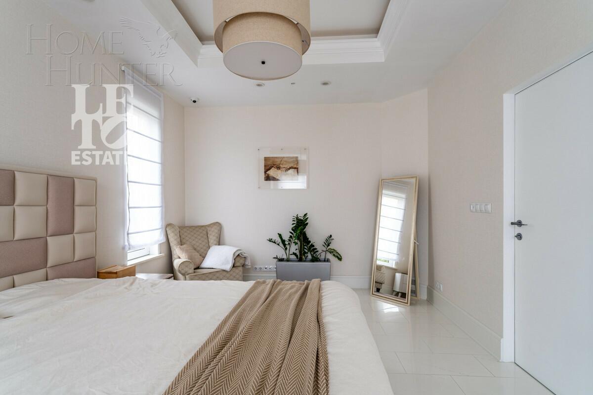 2-этажный коттедж 370 м² с отделкой