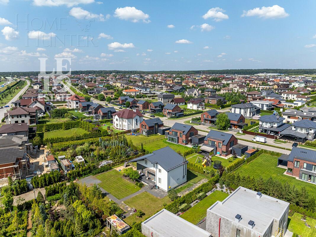 2-этажный коттедж 278 м² с отделкой