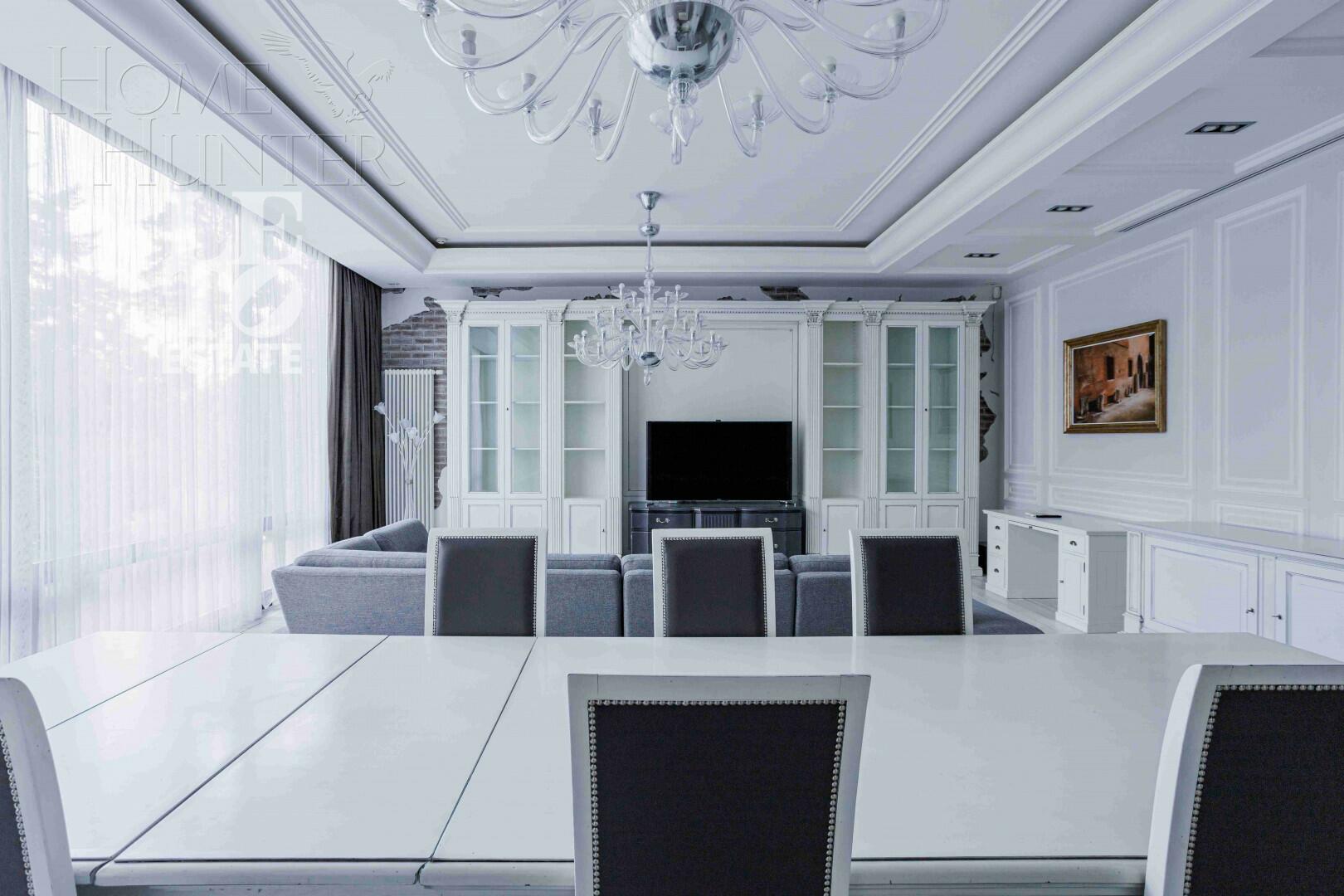 2-этажный таунхаус 430 м² с отделкой