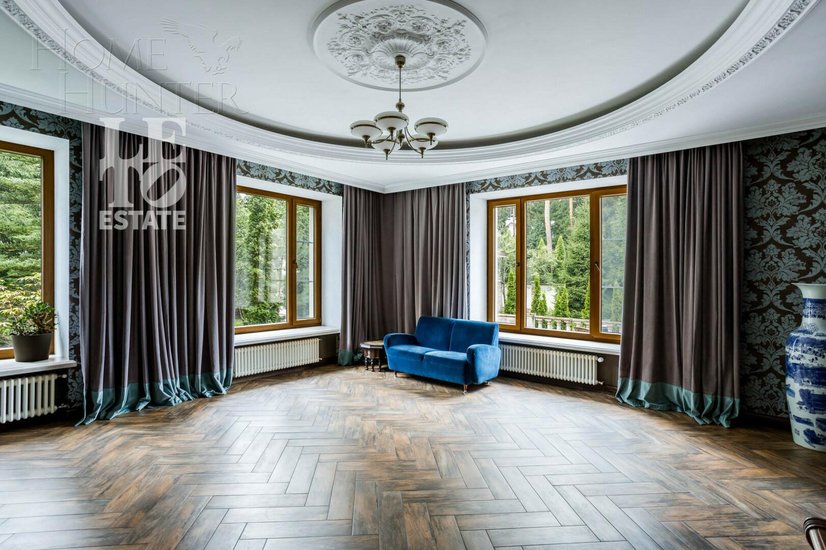 2-этажный коттедж 800 м² с отделкой