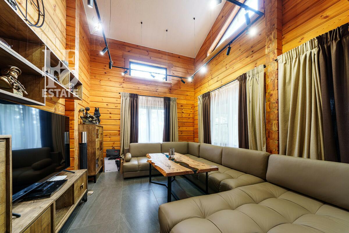 2-этажный коттедж 703 м² без отделки