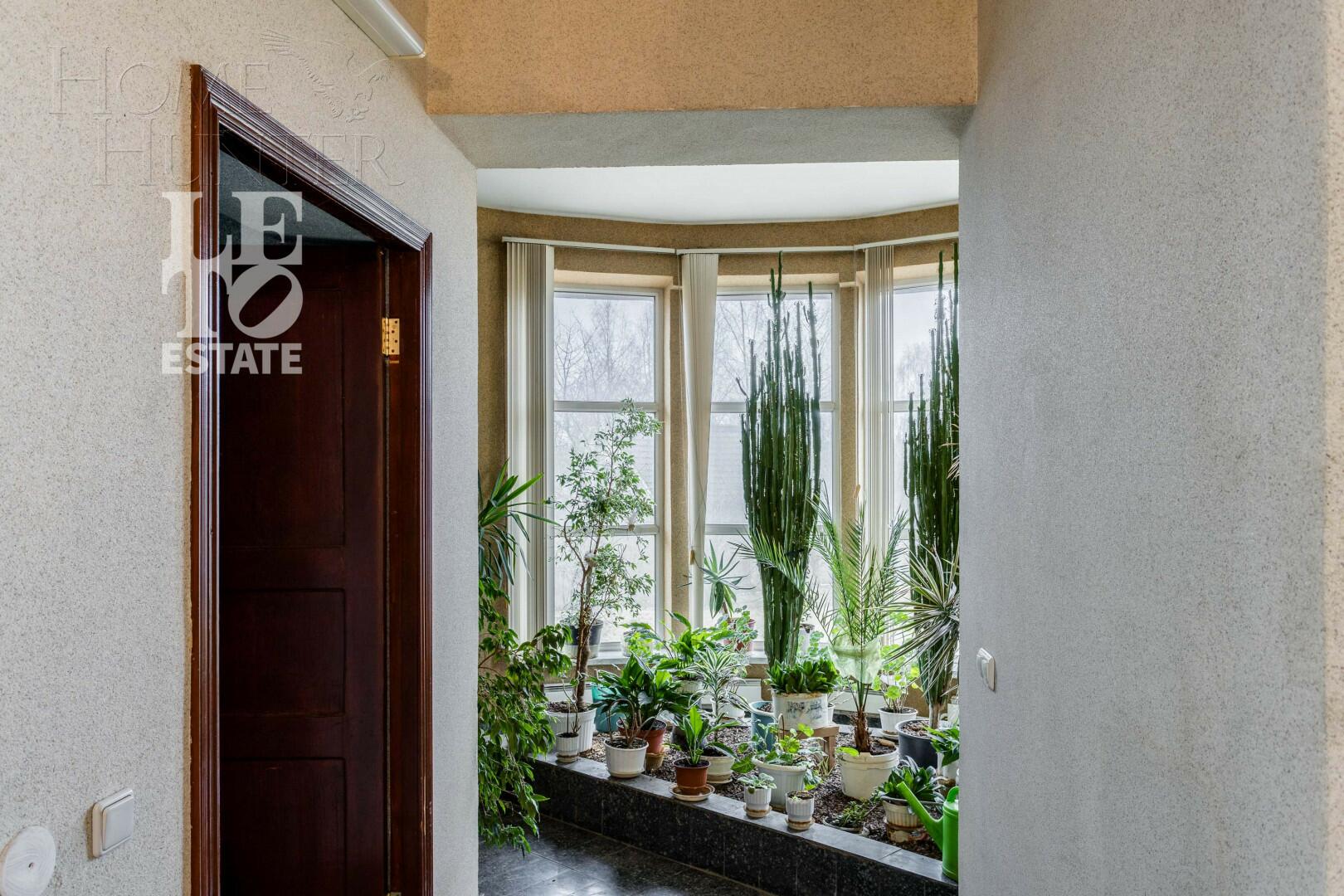 2-этажный коттедж 573 м² с отделкой