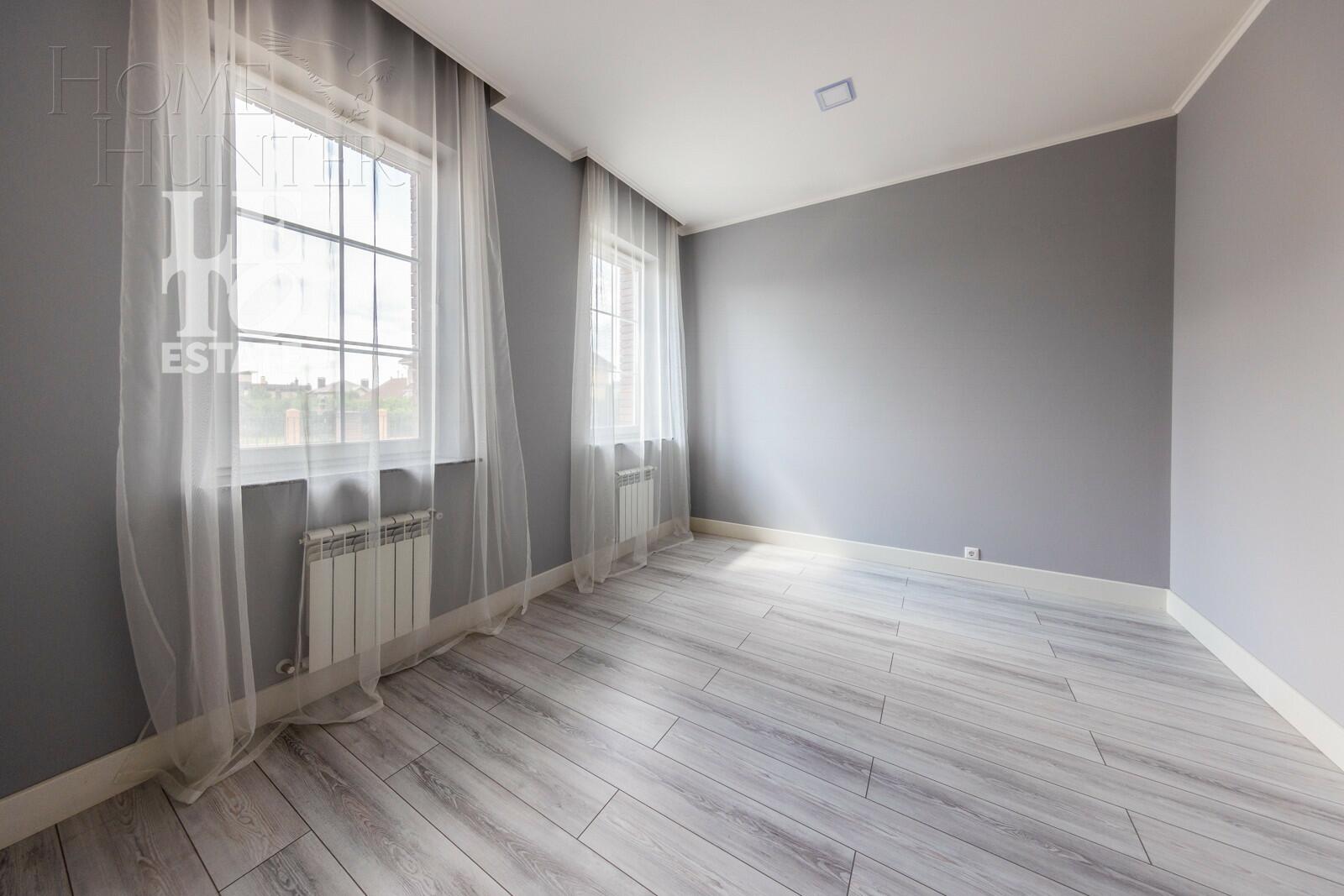 2-этажный коттедж 304 м² с отделкой