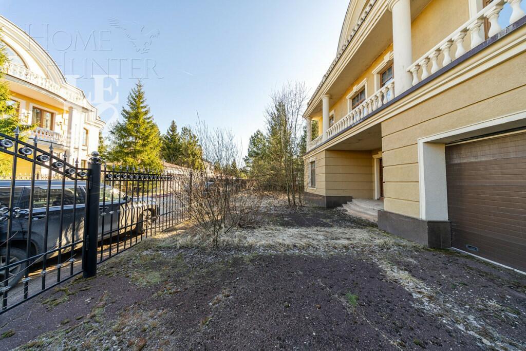 2-этажный коттедж 600 м² без отделки