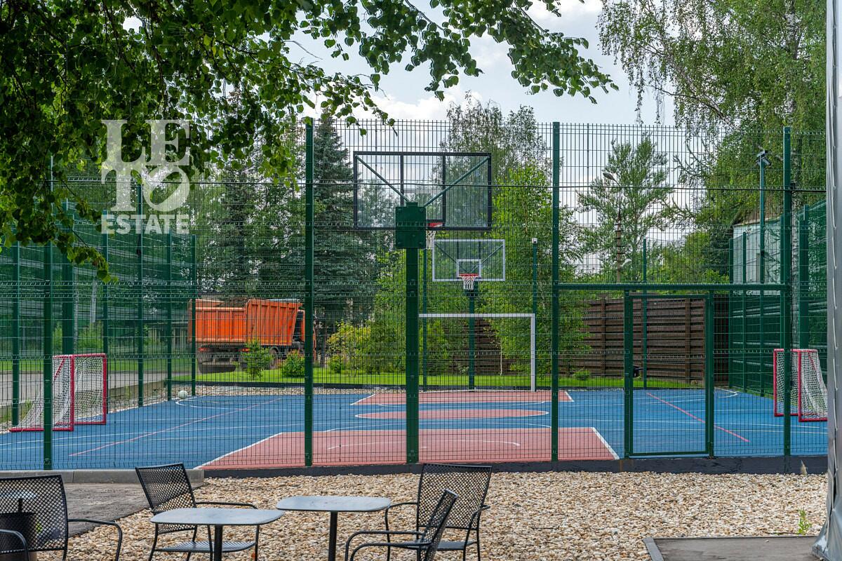 2-этажный коттедж 354 м² с отделкой