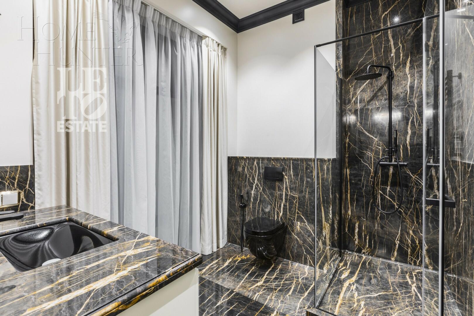 2-этажный коттедж 961 м² с отделкой