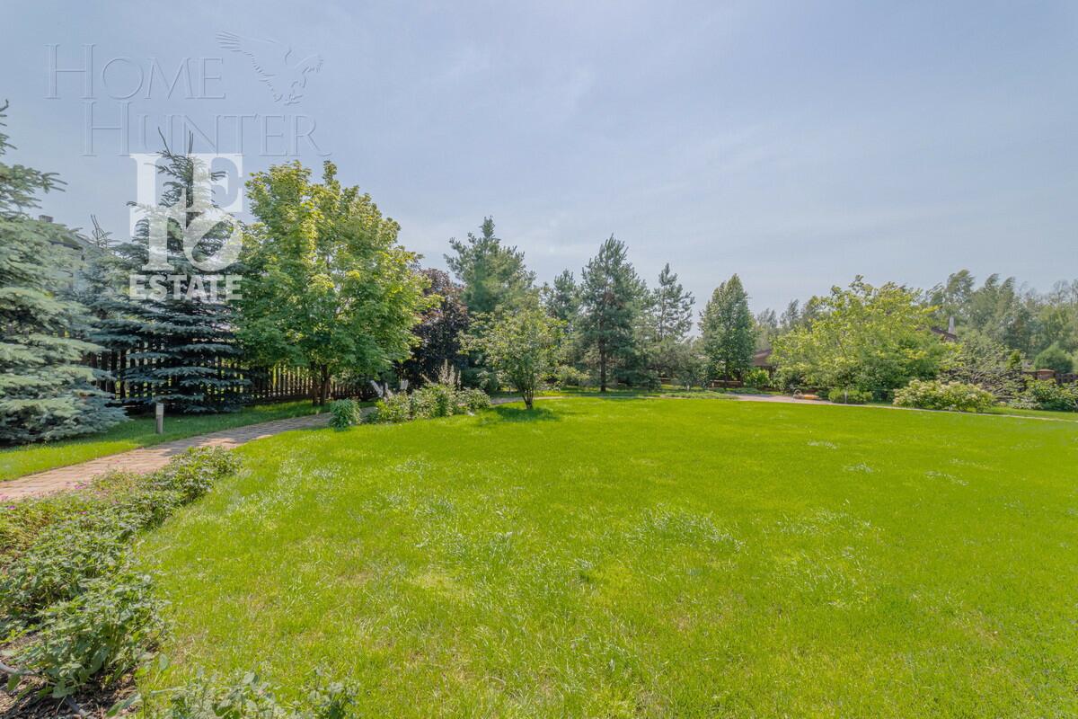 3-этажный коттедж 429 м² с отделкой