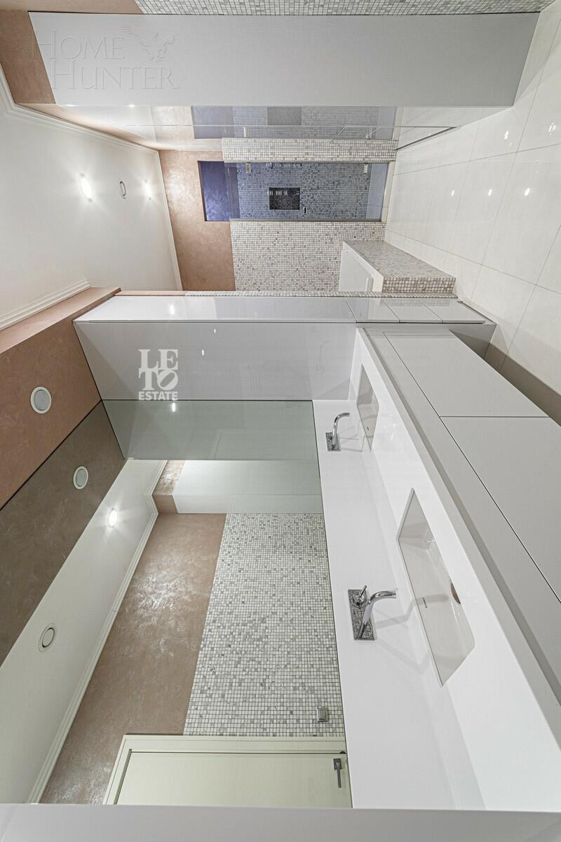 3-КОМН. КВАРТИРА С ОТДЕЛКОЙ 220 М² НА 2 ЭТАЖЕ