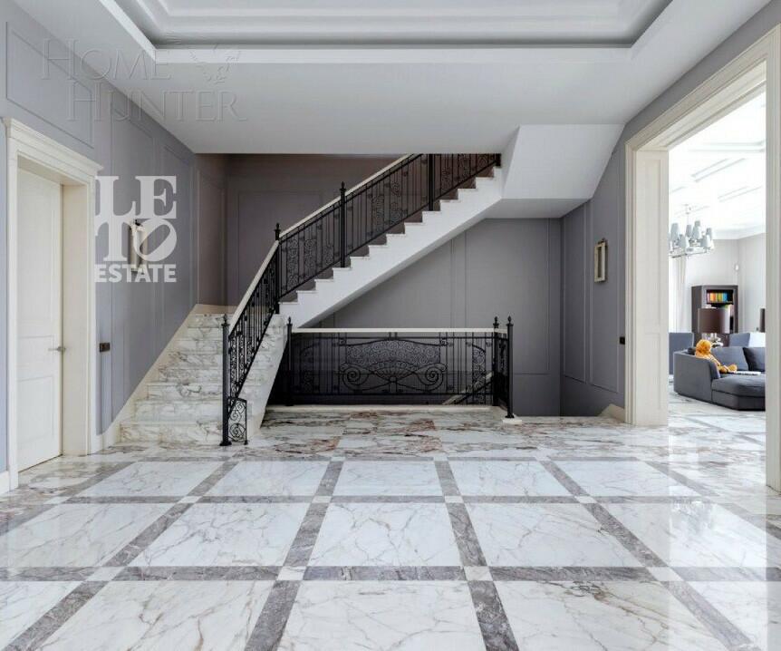 3-этажный коттедж 1 185 м² с отделкой