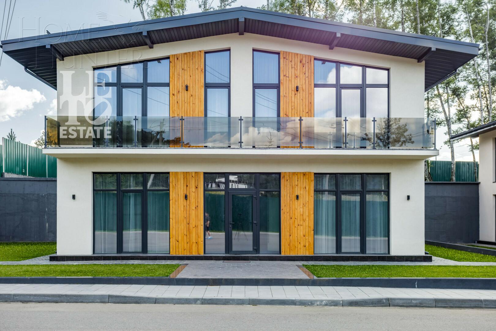 2-этажный коттедж 260 м² без отделки