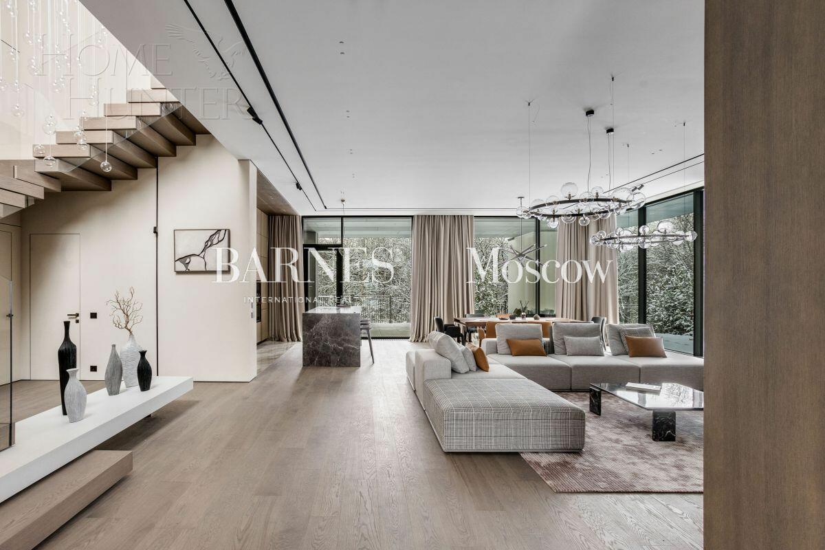 2-этажный коттедж 760 м² с отделкой