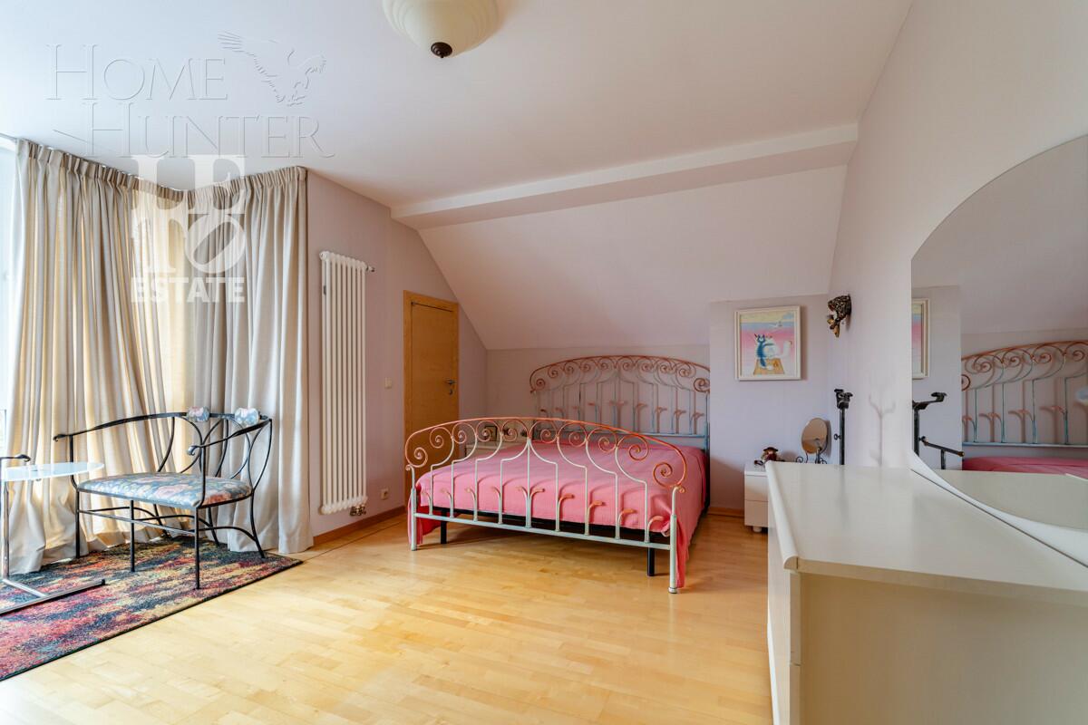 2-этажный коттедж 679 м² с отделкой