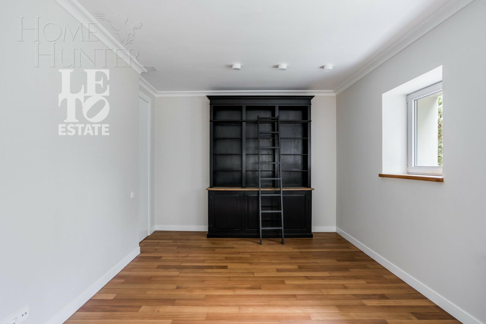 2-этажный коттедж 711 м² с отделкой