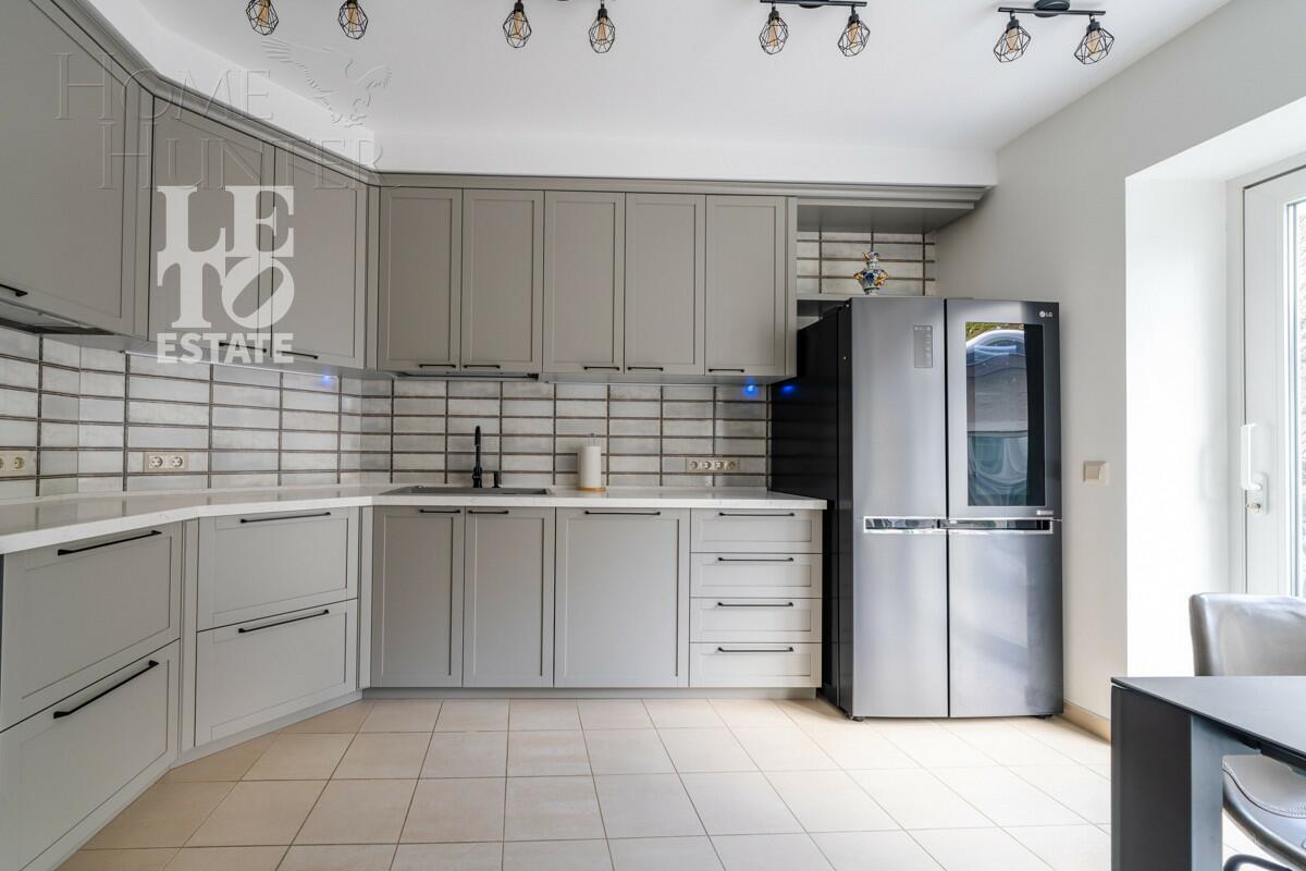 2-этажный коттедж 679 м² с отделкой