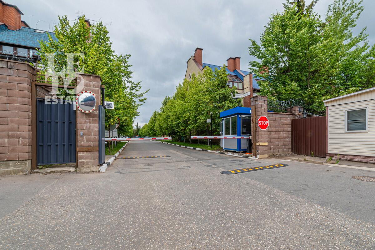 Участок 27 сот. в охраняемом поселке