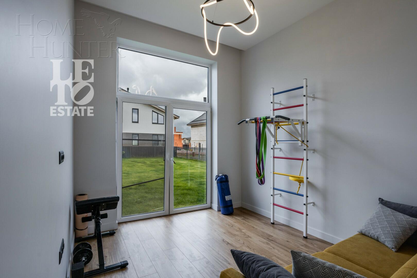 2-этажный коттедж 260 м² с отделкой