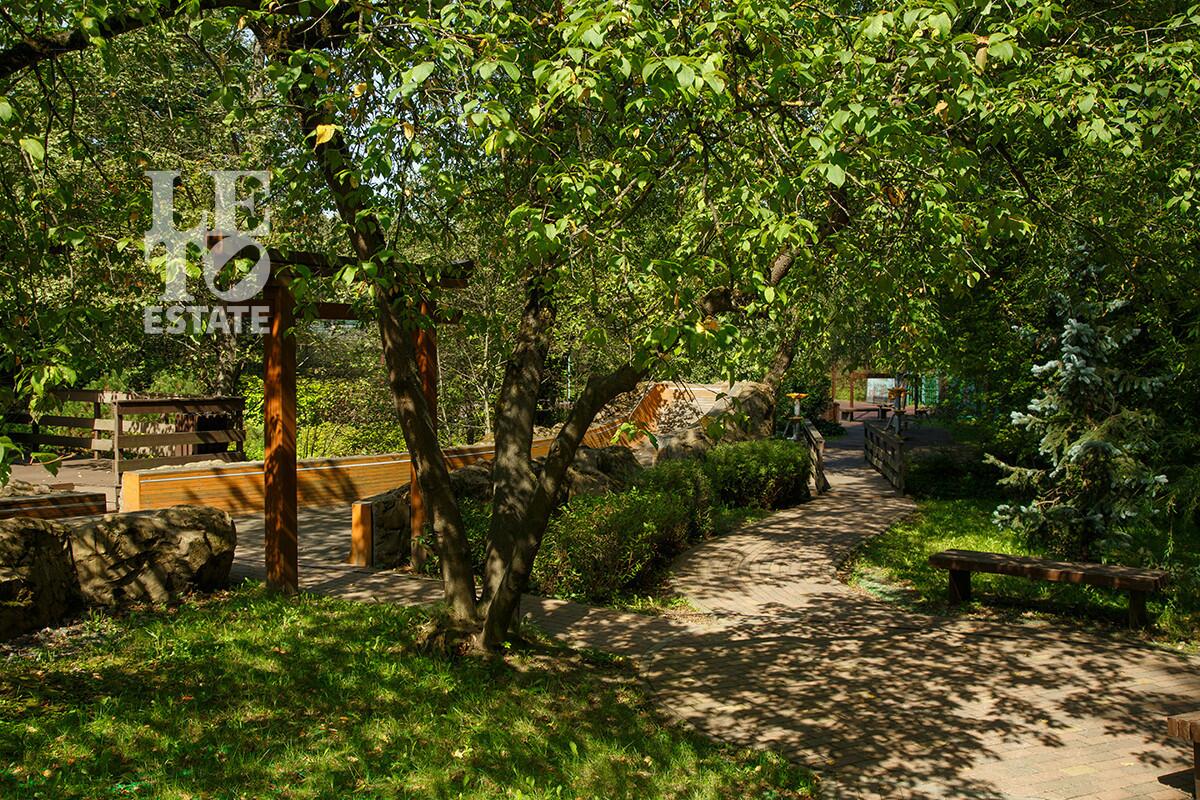 2-этажный таунхаус 270 м² без отделки